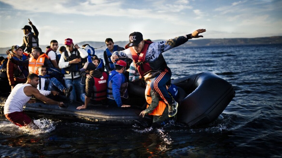 Περισσότεροι από 393.000 πρόσφυγες έφτασαν στην Ελλάδα μέσα στο 2015